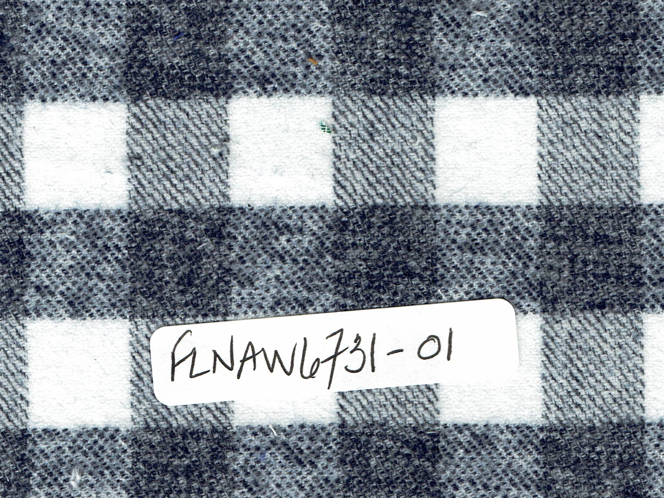 View FLANNEL  CHECK  GRAY/WHITE